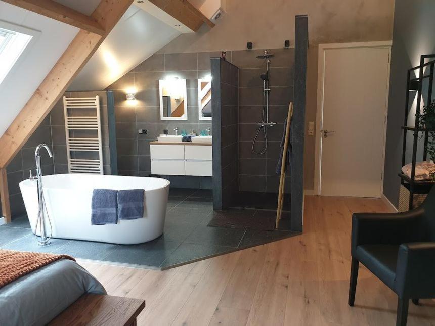 B&B Het Nijenhuis Diffelen Екстериор снимка